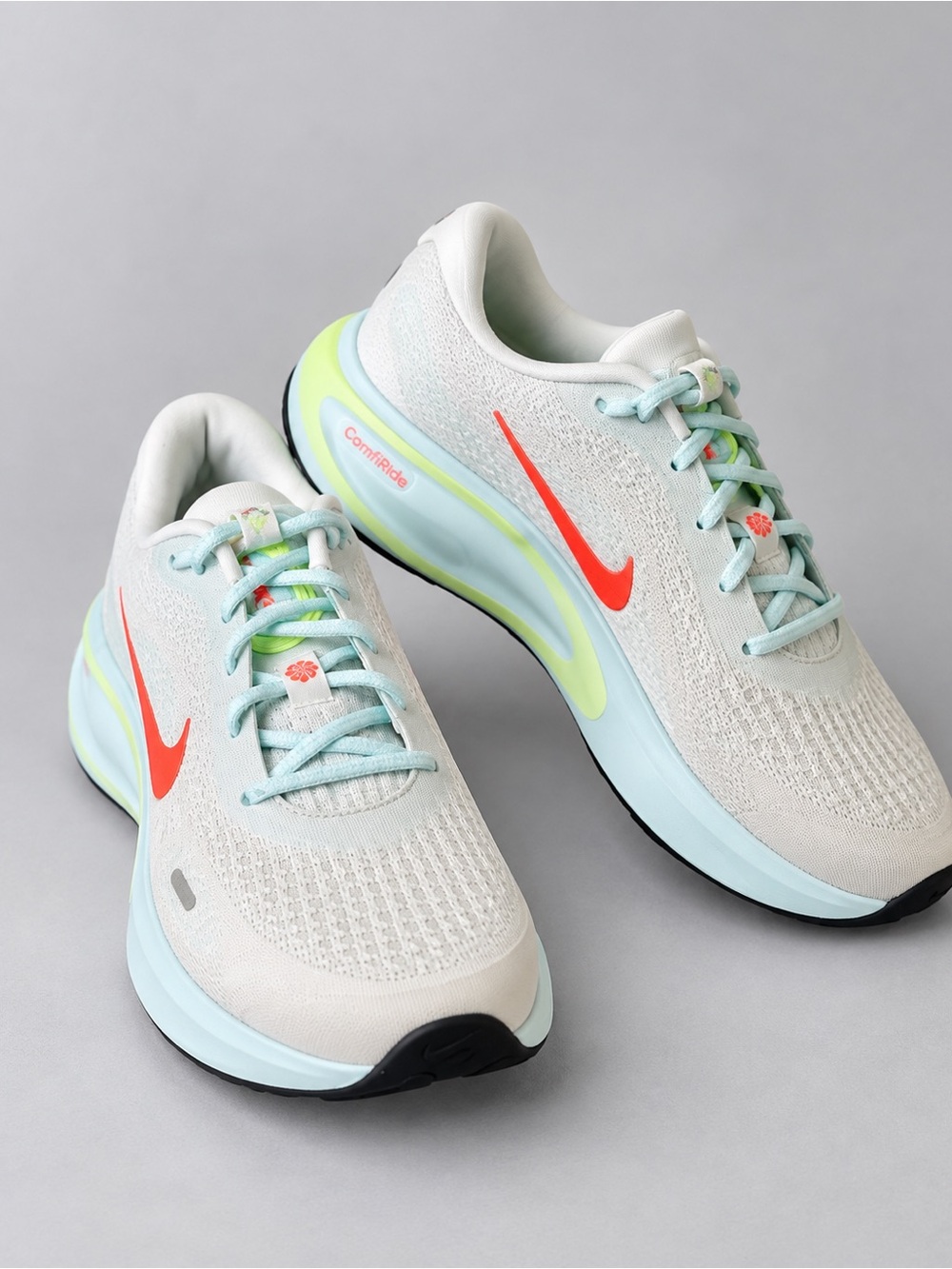 Nike Women’s Running Sneakers White Mint Coral Size 10